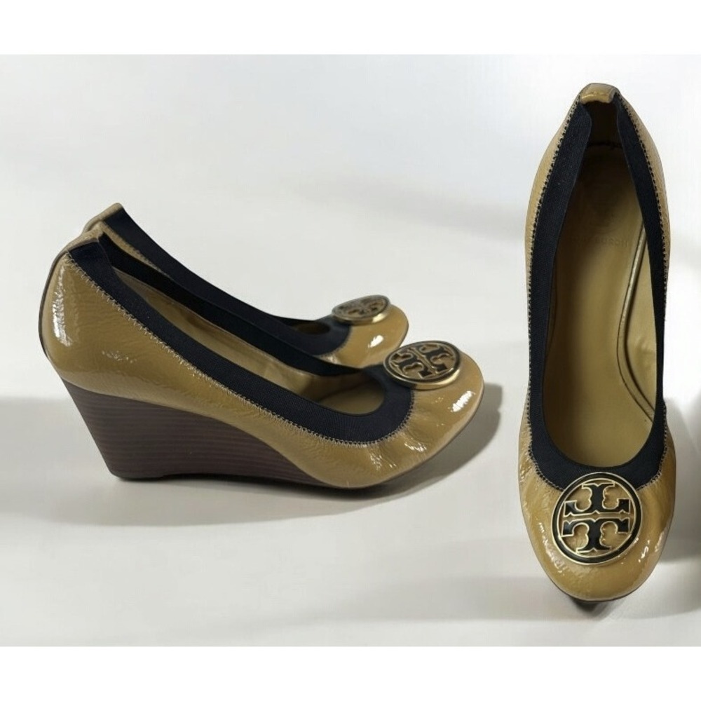 TORY BURCH Caroline Wedge Ice Coffee Black Leather Beige Women's Size 9 / 9M - Picture 2 of 16
